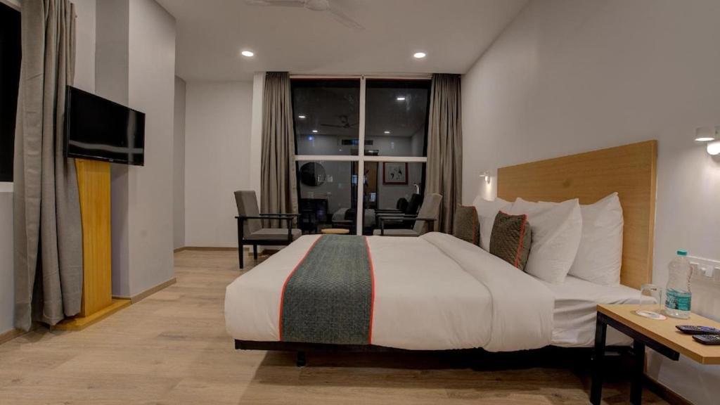 Hotel Eureka Grand Guwahati Buitenkant foto